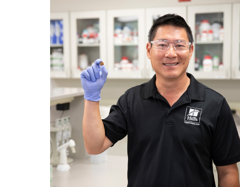 希爾思寵物營養中心員工