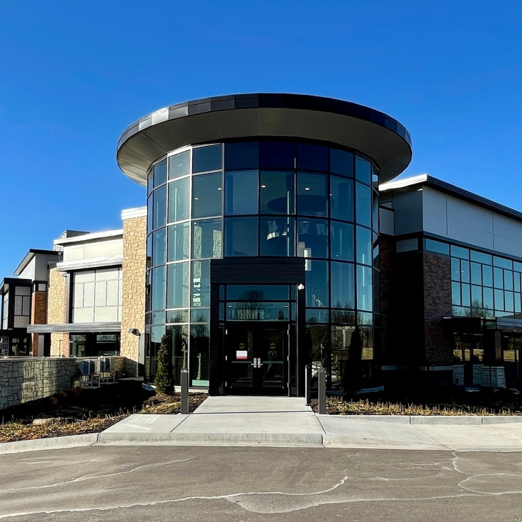 希爾思的小型犬中心建築